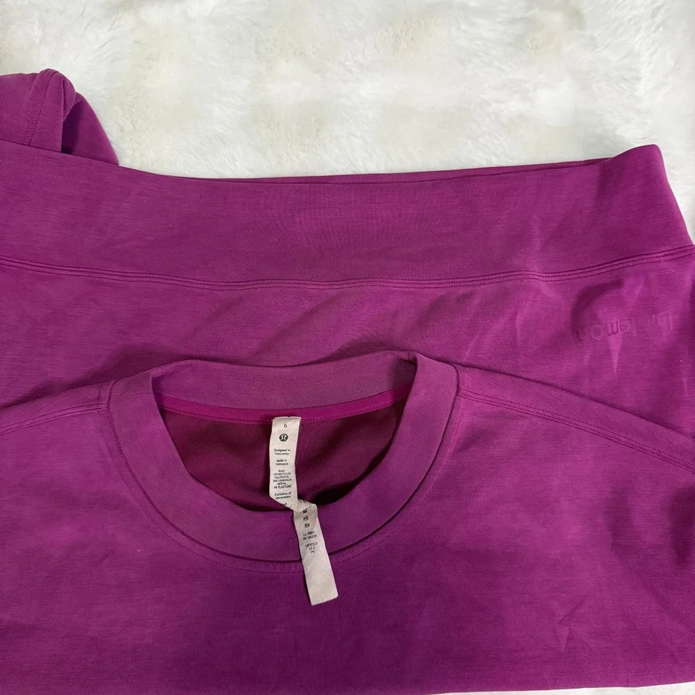 lululemon athletica Vibrant Purple Crew Neck Sweater - Picture 3 of 3